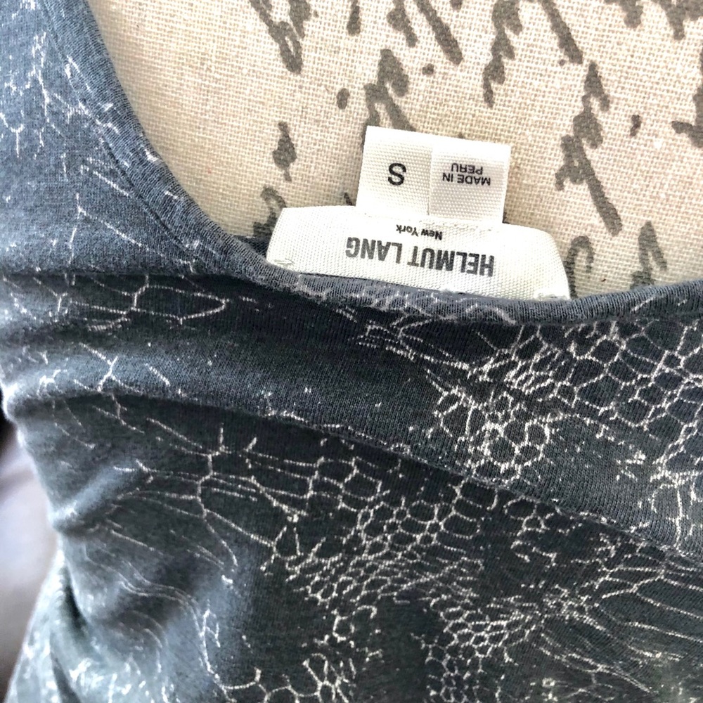Helmut Lang Grey Crackle Tank! - image 4
